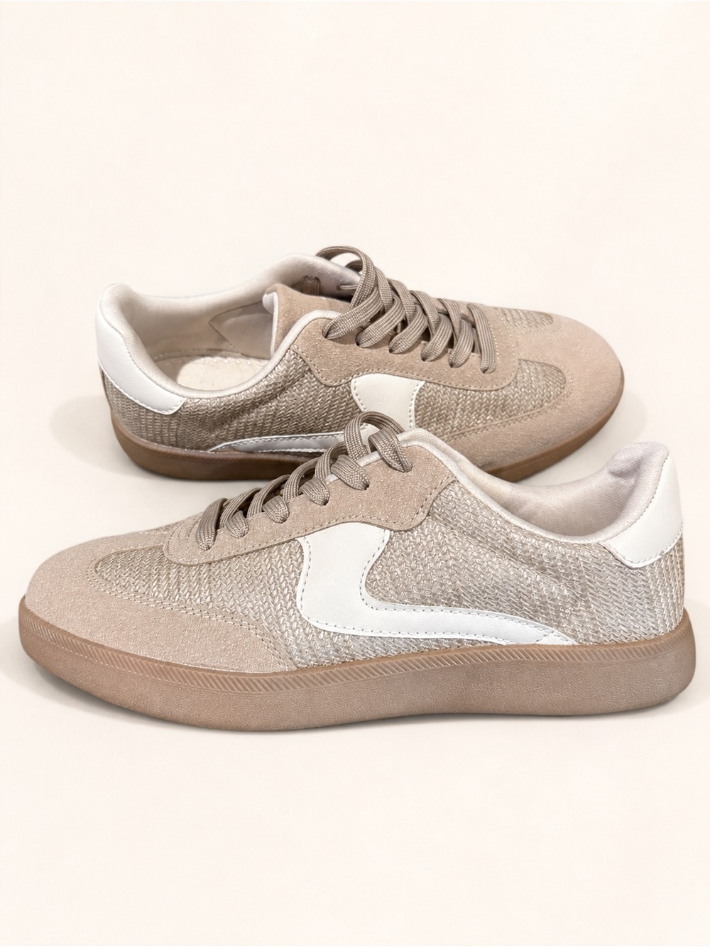 TOP Moda Beige and White Low-Top Sneakers